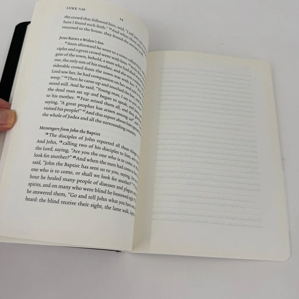 Crossway ESV Scripture Journal Gospel of Luke Paperback Black Gold Foil Accent